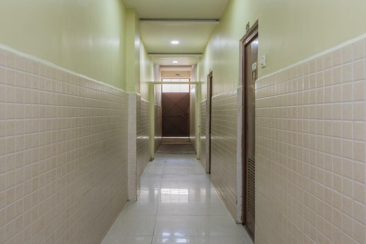Oyo 17161 Hotel Mahalaxmi Ujjain Ngoại thất bức ảnh