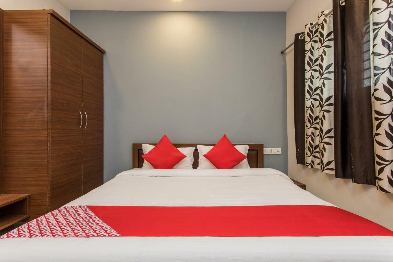 Oyo 17161 Hotel Mahalaxmi Ujjain Ngoại thất bức ảnh